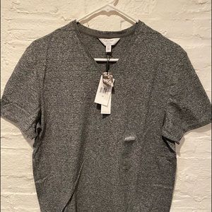Calvin Klein body fit t shirt size m